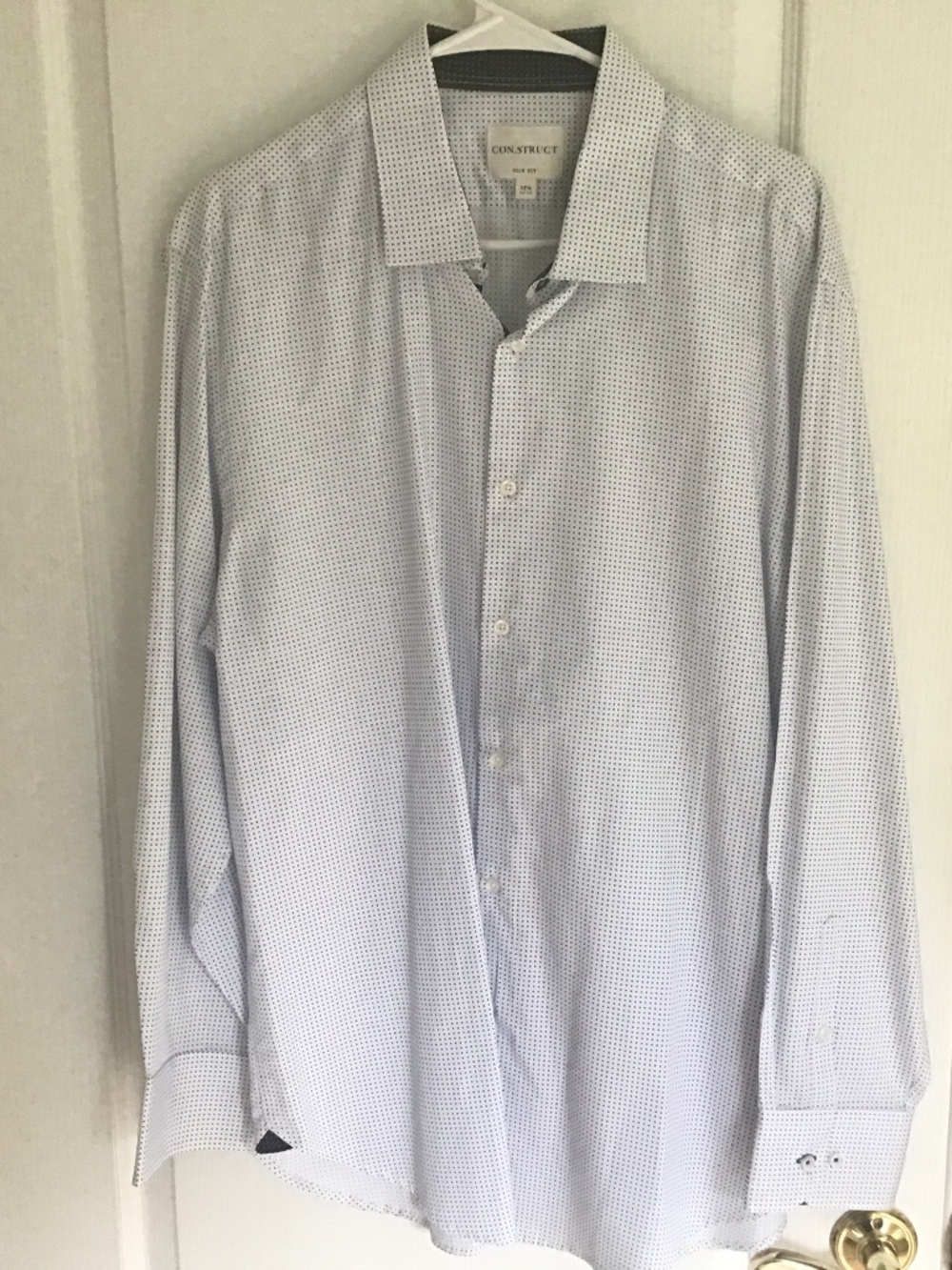 Construct white long sleeve short with dot patter size 17.5 34-35